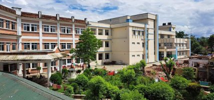 बिरामीका लागि ‘सटल बस’ सञ्चालन गर्दै भरतपुर अस्पताल