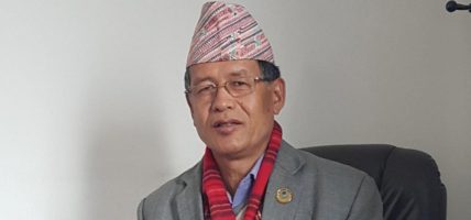 सांसदको संख्या २ सय ७५ बाट १ सय ६५  बनाउनु पार्ने: उपसभापति गुरुङ
