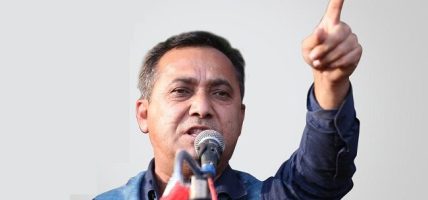 पूर्वराजालाई महामन्त्री शर्माको चुनौती : श्रीपेच चिह्न लिएर ०८४को चुनाव लड्नुस्