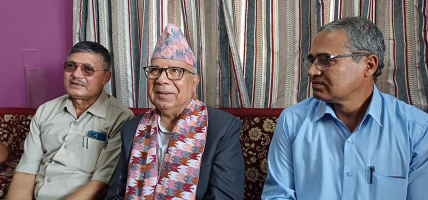 पुर्वराजा ज्ञानेन्द्रले जनताको आदेश मान्छु भनेका थिए: माधव नेपाल