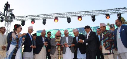 विदेशिएका श्रमिकको स्वास्थ्य बलियो बनाउन थप कार्यक्रम ल्याउने स्वास्थ्य मन्त्री पौडेलको घोषणा