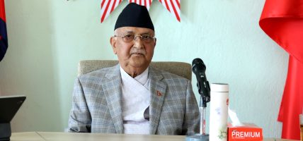 एमालेमा वरिष्ठ उपाध्यक्ष पद नराख्ने, पदाधिकारीको संख्या घटाउने प्रस्ताव