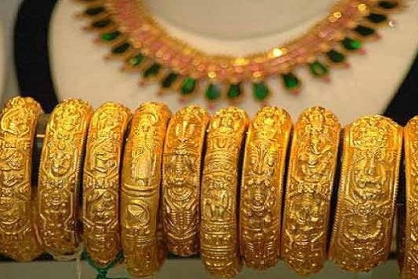 दुई हजार ७ सय रुपैयाँले बढ्यो सुन