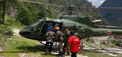 चिनियाँ भूमिमा ‘फोर्स ल्यान्डिङ’ गराइएको नेपाली सेनाको हेलिकप्टर फिर्ता