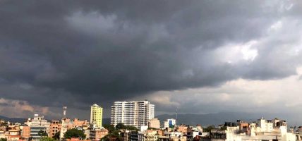 शनिबार रातिदेखि भारी वर्षा, सोमबारसम्म देशभर फैलिने 