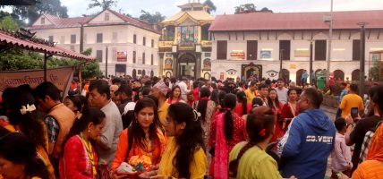सोमबार पशुपतिनाथ मन्दिर दर्शन गर्न आउनेलाई निःशुल्क यातायात सुविधा