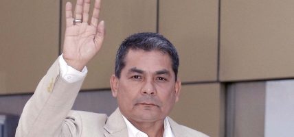 धरौटी बुझाएर डिल्लीबजार कारागार फर्किए दुर्गा प्रसाई, स्वागत गर्न सांसद सुनिल शर्मा