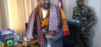 प्रमुख शहरका सार्वजनिक स्थलमा नि:शुल्क इन्टरनेट सेवा दिने सञ्चारमन्त्रीको पहिलो निर्णय