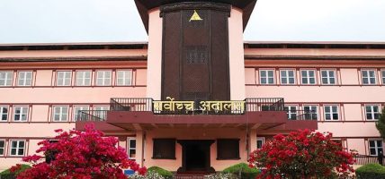 सुकुमबासी बस्ती हटाउने निर्णयमा सर्वोच्चको रोक