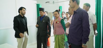 बुढानीलकण्ठका नगर प्रमुख–उपप्रमुखद्वारा पतञ्जलि अस्पतालको स्थलगत अनुगमन