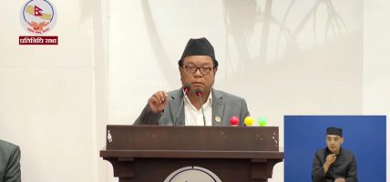 नयाँ मन्त्रालयको भवन तयार नभएपछि खेलकुद मन्त्रालयमा महावीर पुनको पदभार