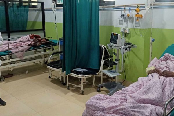 चिकित्सकको आन्दोलनबीच मन्त्रालयको आग्रह : अस्पताल र ओपीडी सेवा बन्द नगर्नू