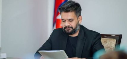 निर्मल पुर्जासहितका आरोहीको निधनमा प्रधानमन्त्री बालेनको श्रद्धाञ्जली
