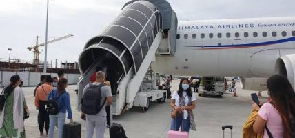 विदेश भ्रमण र अध्ययनमा ११ महिनामै झन्डै दुई खर्ब रुपैयाँ बाहिरियो